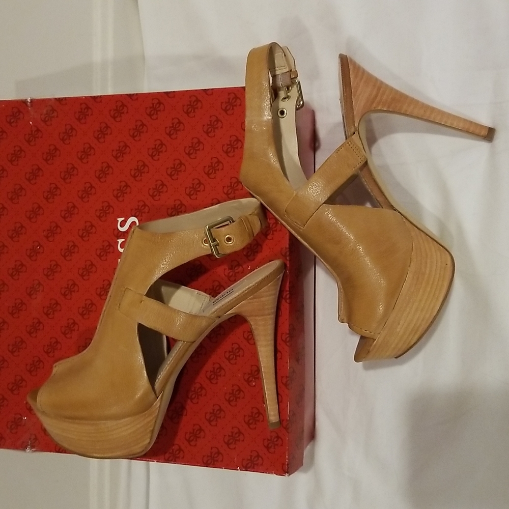 NWOT! Guess Medium Brown "Tan" Leather Platform Peep Toe Ankle Strap Heels - Picture 5 of 6